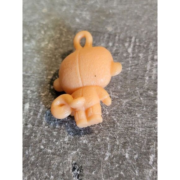 Mini monkey bow doll accessory toy figure - Picture 3 of 3